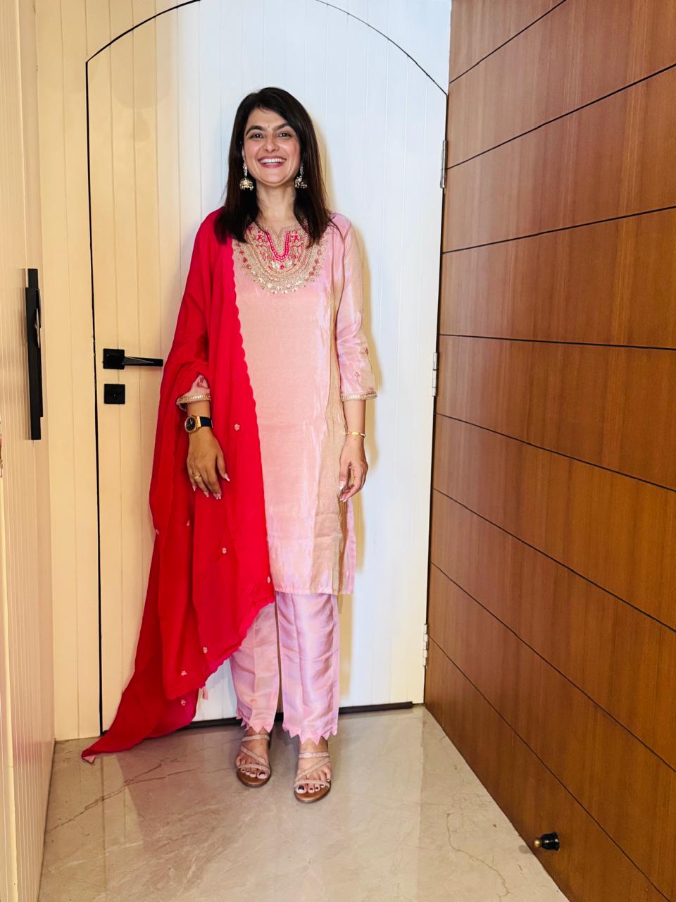 Pink Silk Kurta Pant With Dupatta Set