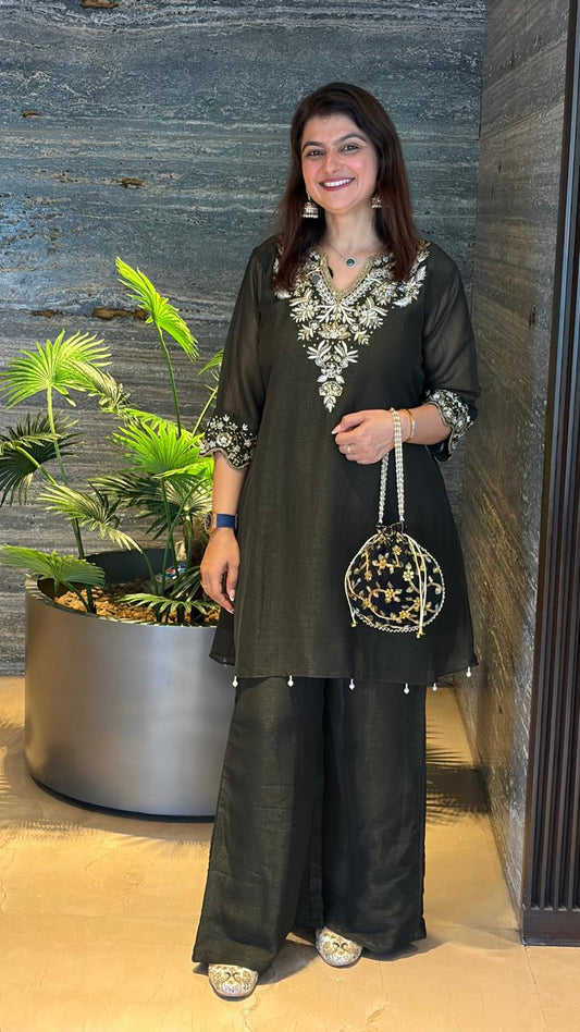 Mehandi Green Kurta And Parallel Pants Coord Set
