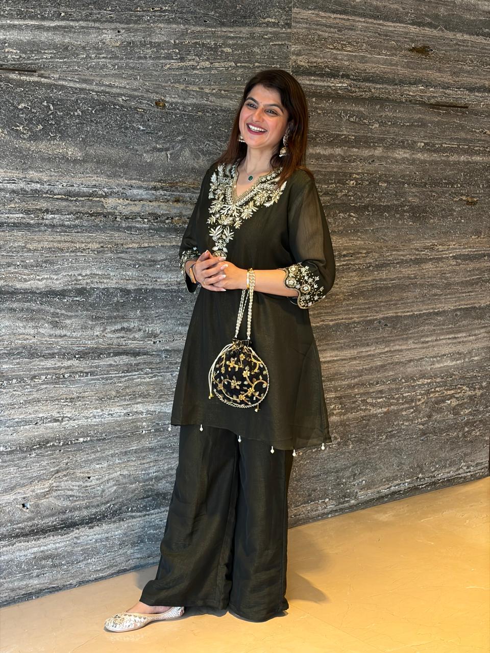 Mehandi Green Kurta And Parallel Pants Coord Set